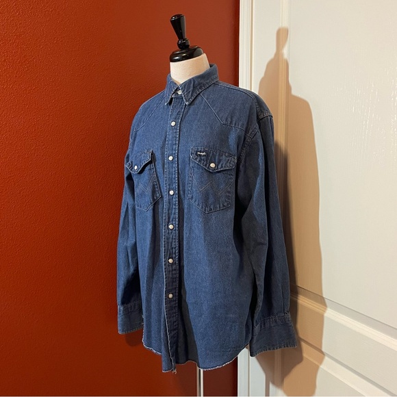 Wrangler Men’s Vintage Blue Brushpopper‎ Cowboy Cut Long Sleeve Pearl Snap Shirt - Picture 1 of 4